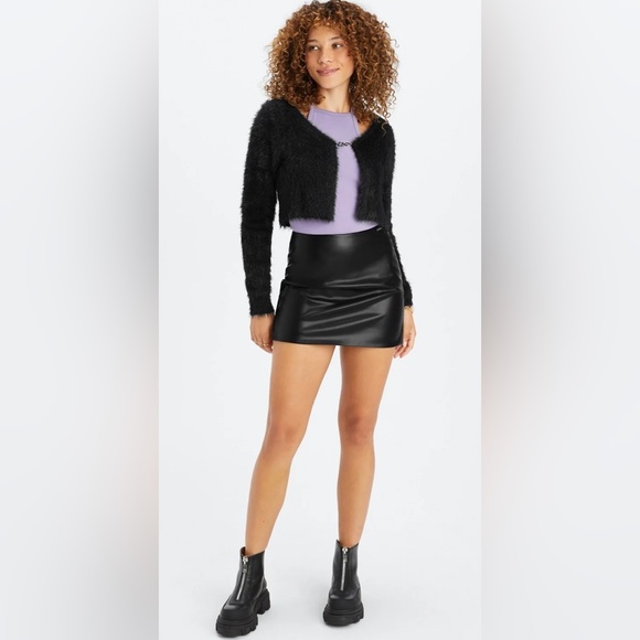 Fabletics Black Cropped Cardigan Sweater - Picture 3 of 7
